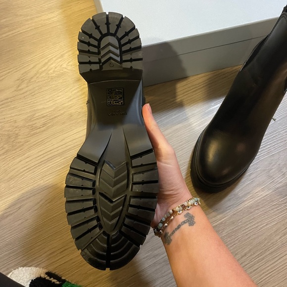 Prada Chelsea Leather Booties, size 9.5 (39.5 EU) - Picture 4 of 9